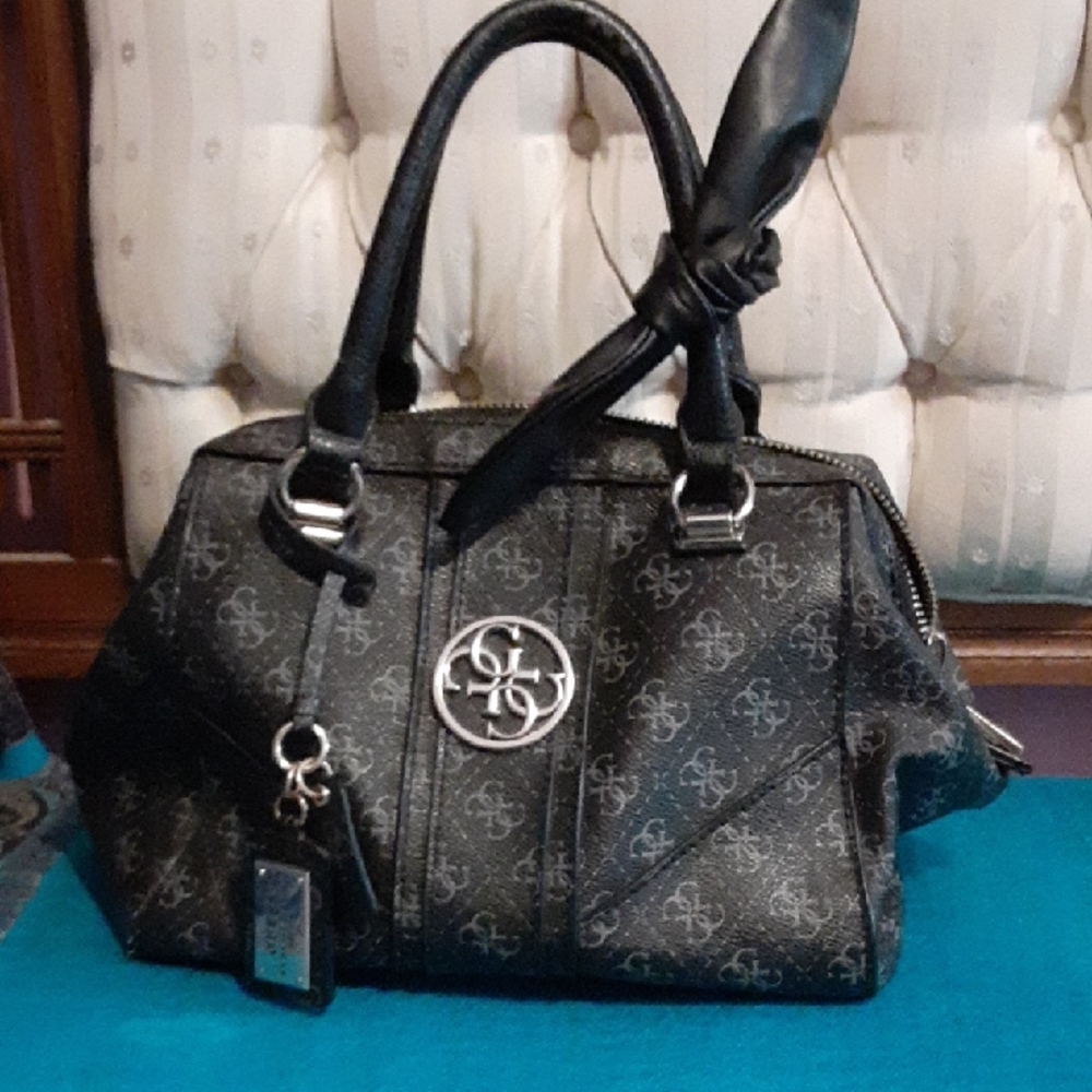 Y2K Guess Bag